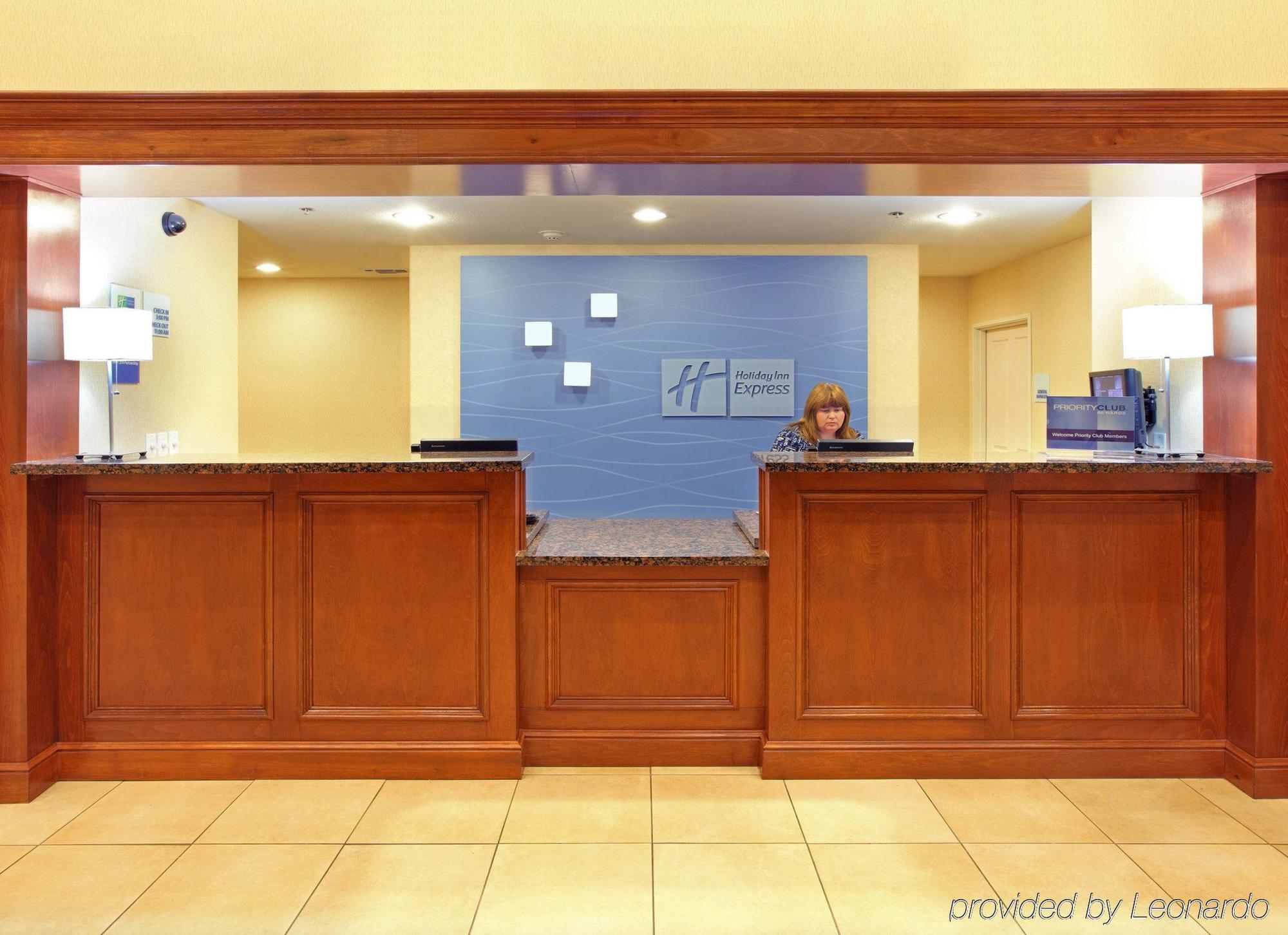 Holiday Inn Express Hotel & Suites Kilgore North By Ihg Интерьер фото